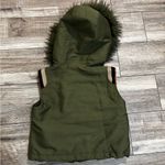 United Colors Of Benetton Puffer Vest – Size Small – Faux Sherpa Fur Hood Photo 4