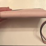 Kate Spade Wristlet Photo 4