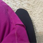 Lululemon magenta 21" inspire leggings size 8 Photo 3