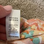 Sadie & Sage Pink Floral V Photo 7