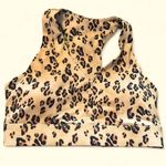 Fabletics | On-the-Go Midi Medium-Impact Sports Bra - with back pocket size L Photo 2