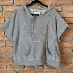 Billabong Hoodie Women's Size Medium Cream Navy Striped Short Sleeve Nautical Photo 0