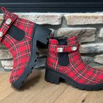 Size 7 chunky heel Chelsea platform boots Red Photo 0