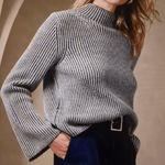 Banana Republic  100% Merino Wool Stich Mock Neck Sweater (Sz S) Gray Bell Sleeve Photo 0