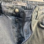 ZARA Wide Legged Light Wash High Waisted Size 8 Jeans Photo 4