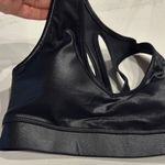 Carbon 38 Action Bra 2.0 in Tamara Shine Photo 8