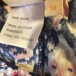 Lucy & Laurel  medium cropped stretchy pants Photo 4