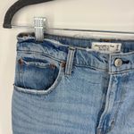 Abercrombie & Fitch The 90s Straight Ultra High Rise Jeans Size 28 Photo 4