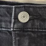 Abercrombie & Fitch ABERCROMBIE HIGH RISE MOM SHORT Stretch Denim Jean Shorts Women’s 28 / 6 Photo 6