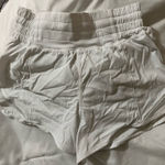 Lululemon  Hotty Hot High-Rise 2.5" Shorts Photo 0