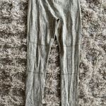 Gymshark Soft Light Green/White Mid Rise-High Waisted Leggings Photo 5