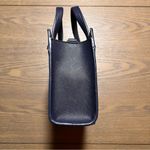 Tommy Hilfiger Crossbody Handbag Red, White and Blue with Detachable Strap NWOT Photo 4