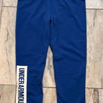 Under Armour  women's small blue/white cropped leggings Photo 0