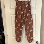 American Eagle  High Waisted Floral Print Pants Size S/P/CH Photo 5
