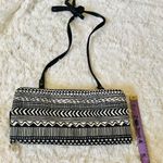 Forever 21 NWOT Boho Festival Crossbody Bag Black/Off White Photo 3