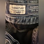 Miss Me  Jeans Womens Size 29 Signature Crop Distressed Photo 6