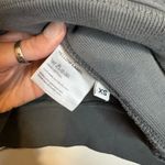 Yellow Label Co Gray Women's Cropped Sweatshirt Size XS Photo 3