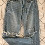 American Eagle Ripped 90s Straight Jeans Photo 0