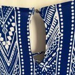 Market & Spruce Blue and White Patterned Romper Jumpsuit with Pockets Photo 7