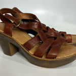 Born Catalina platform heeled sandals brown leather womens size 8 casual classic Photo 0