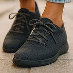 Allbirds Black Merino Wool Runner Mizzles Size 9 Grey on Black Photo 0