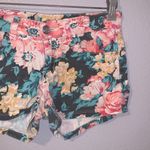 I&P vintage jewel buttons floral jean shorts Blue Size undefined Photo 2