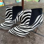 Boden Elsworth Ankle Boots Zebra Real Hair Leather Bootie Size 37 / 6.5 Black Photo 11
