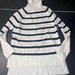 A New Day Women’s Sweater – Size Small Photo 1