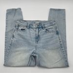 American Eagle  AE Mom STRIGID Jean High Rise Women’s Sz 4 Short (Light Wash) Photo 0