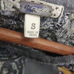 Gimmicks by BKE BKE Gimmicks S Gray Gold Velour Embellished Top Photo 3