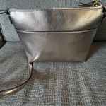 Kate Spade  Ivie Rose Gold Metallic Crossbody Bag w/adjustable strap, EUC Photo 3