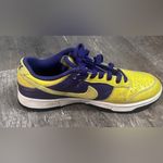 Nike Low Dunks Ladies 6.5 Photo 5