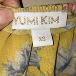 Yumi Kim  Women’s Floral Print Tiered Cropped Tube Top with Flutter Sleeves Photo 7