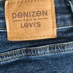 Denizen from Levi's Denizen Levi's Shorts Womens 6 Medium Wash High Rise Cuffed Hem Tomboy Retro Photo 5
