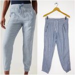 Athleta  Cabo Tide Linen Jogger Pants Blue Size 2 Petite Chambray Photo 1