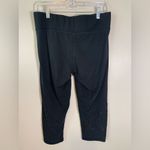 Victoria's Secret Victoria’s Secret black cut out Capri yoga pants size L Photo 1