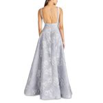 Monique Lhuillier NWT  Madeline Jacquard Gown Ice Gray Silver Size 2 Photo 1