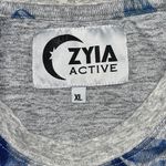 Zyia  Active Size XL Gray - Blue Floral High-Low Hem Crewneck Crop Sweatshirt Top Photo 3