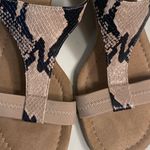 Alfani  Vacanzaa Step Flex Women's Faux Leather Wedge Sandals Snake Print Sz 7.5 Photo 4