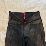 Spanx  Leggings Women Medium Black Shimmer Metallic Faux Leather Leggings pants Photo 2