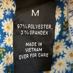 Iz Byer  Floral, Ditsy Daisies Back Tie Keyhole‎ Neck Cropped Floral Size M Photo 8