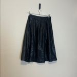 Who What Wear  Faux Leather Pleated Skirt Size‎ 4 Photo 5