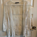 Youarenotalone White See Photo 0