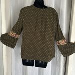 Chico's CHICO’s FLORAL EMBROIDERED OLIVE GREEN BOHEMIAN TOP SZ: Medium Photo 1