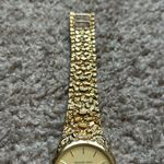 Treasure chest women’s‎ vintage gold tone textured bracelet watch one size Photo 5