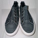 blowfish  Malibu 7 Play Slip On Fashion Sneaker Desert Iron Color Washed Jersey Photo 1