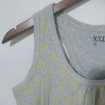 New York Laundry NY Laundry L Gray Yellow Athletic Top Photo 4