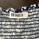 BB Dakota  Well Traveled Printed Ruffle Skirt Size XS EUC Photo 2