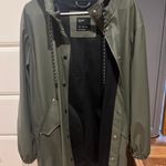 Bershka rain coat Photo 0