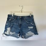 Abercrombie & Fitch Abercrombie mid rise distressed boyfriend shorts size 6 100% cotton Photo 7